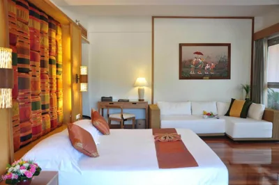 Junior Suite mit eingeschränktem Meerblick — The Royal Paradise Hotel & Spa